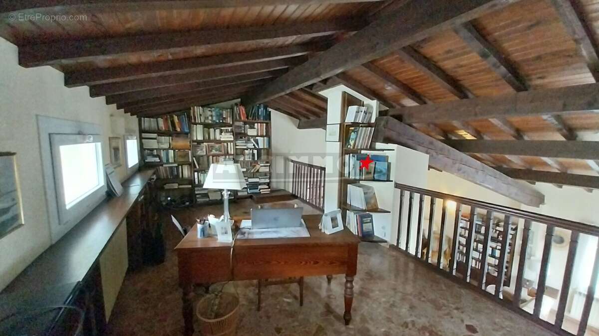 Maison à SAINT-ORENS-DE-GAMEVILLE