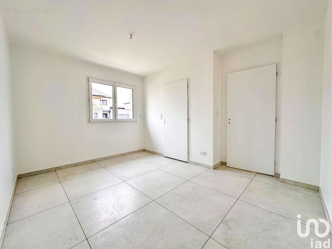 Photo 9 - Maison à ETERVILLE