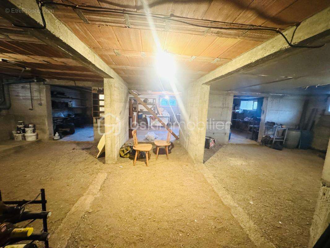 Maison à LIGNAN-SUR-ORB