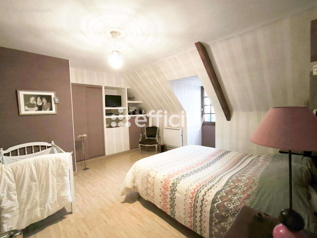 Maison à SAINT-AMAND