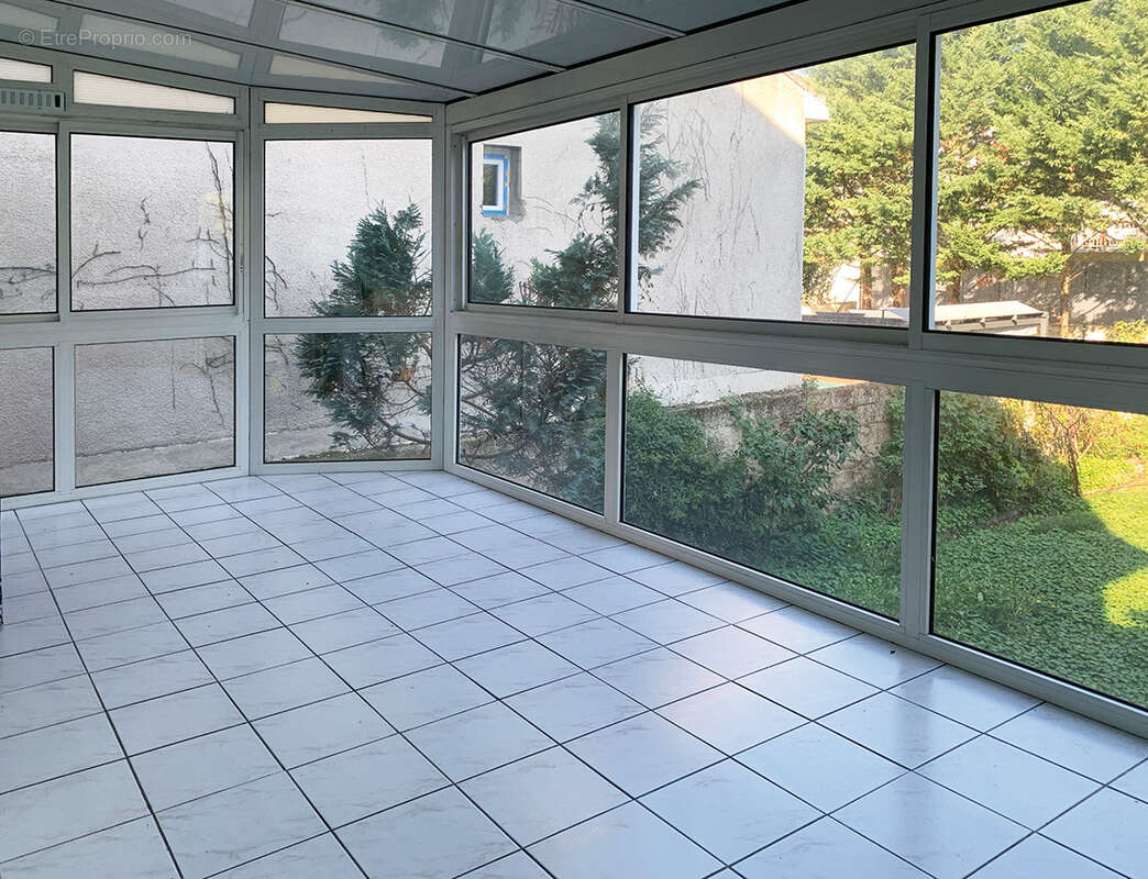 Maison à CHATELLERAULT