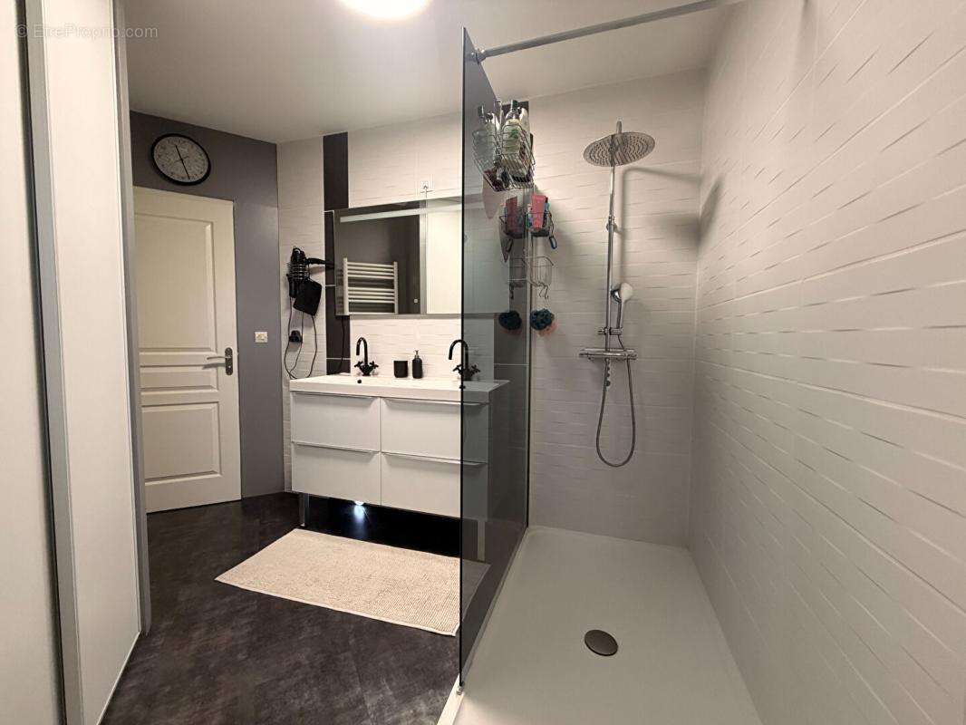 Maison à BELIN-BELIET