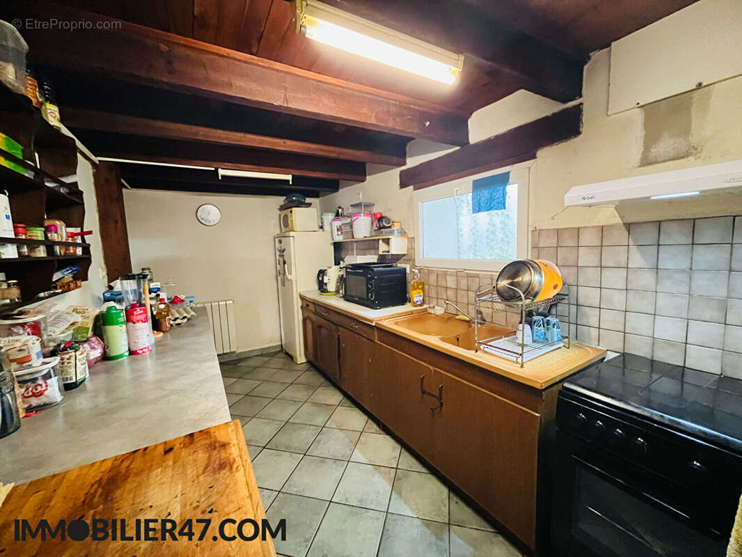 Maison à TOMBEBOEUF