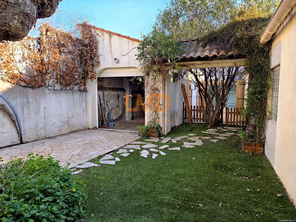 Maison à MARSEILLE-8E