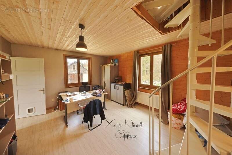 Maison à LE GRAND-ABERGEMENT