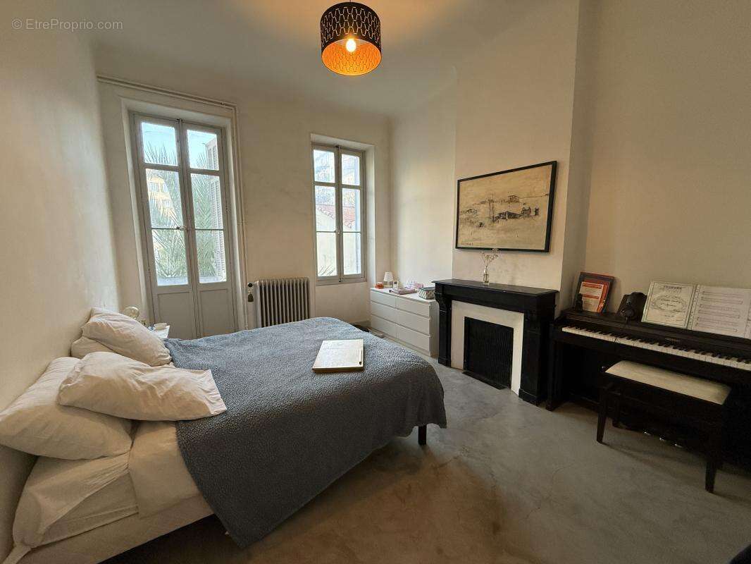 Appartement à MARSEILLE-8E