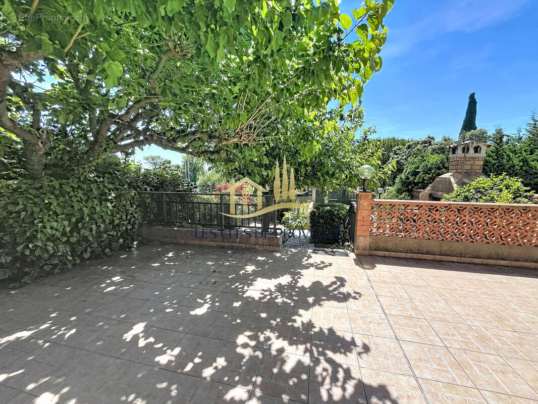 Maison à SAUSSET-LES-PINS