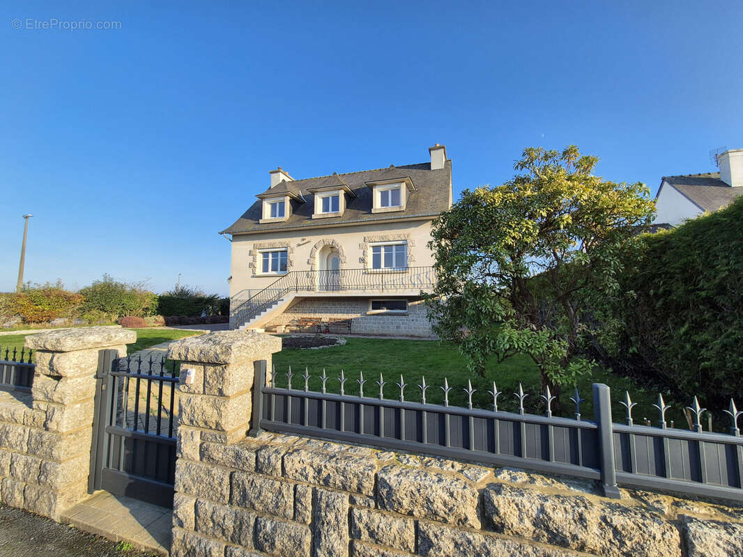 Maison à SAINT-POTAN