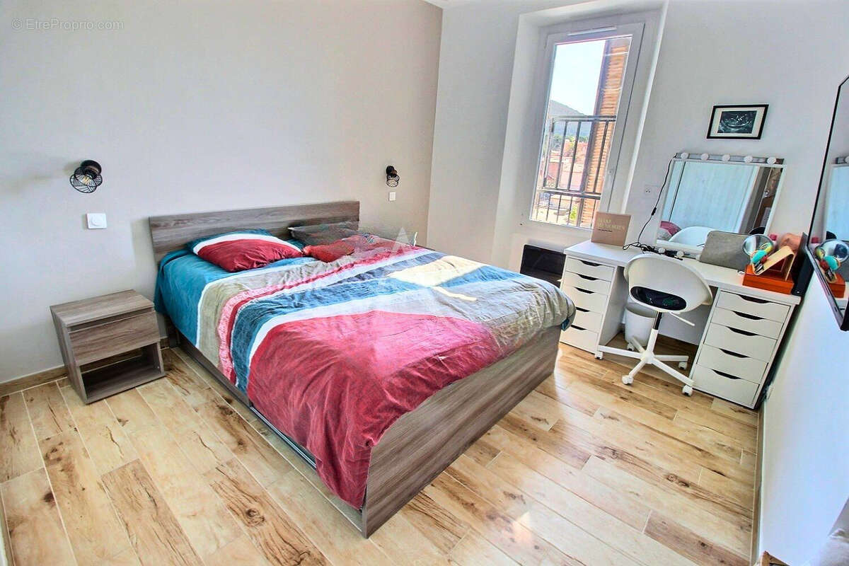 Appartement à CARQUEIRANNE