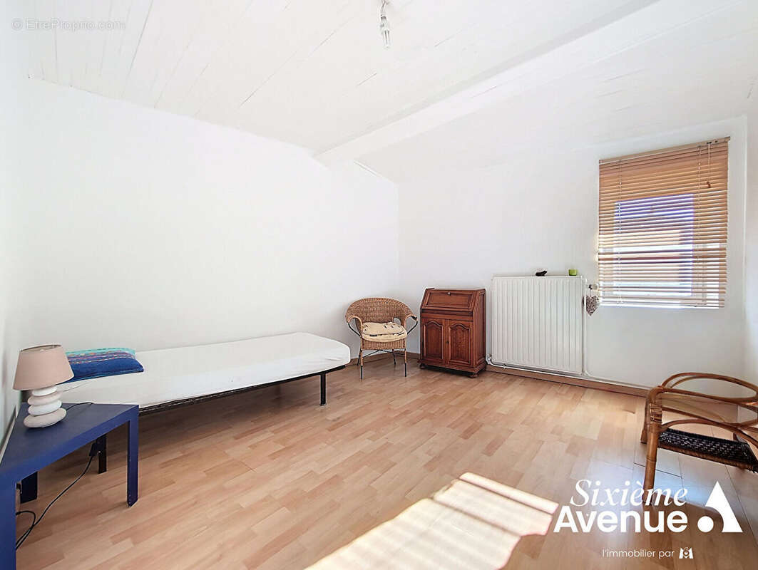 Maison à SAINT-SYMPHORIEN-D'OZON