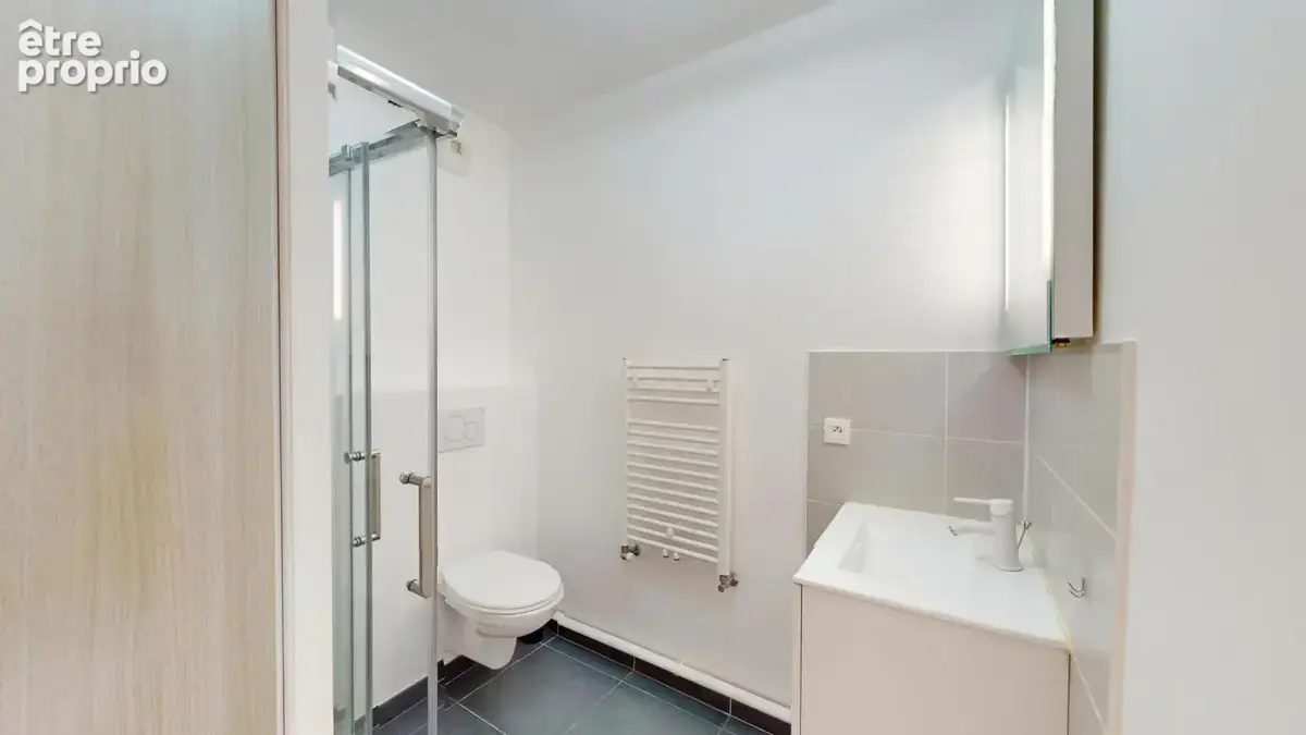 Appartement DUPLEX 4 PIECES + terrasse + parking - photo 13
