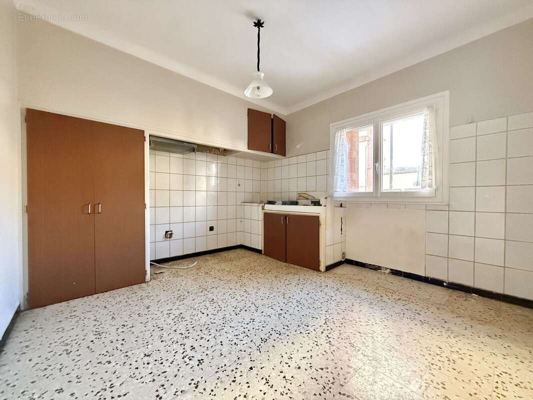 Maison à VILLENEUVE-LA-RIVIERE