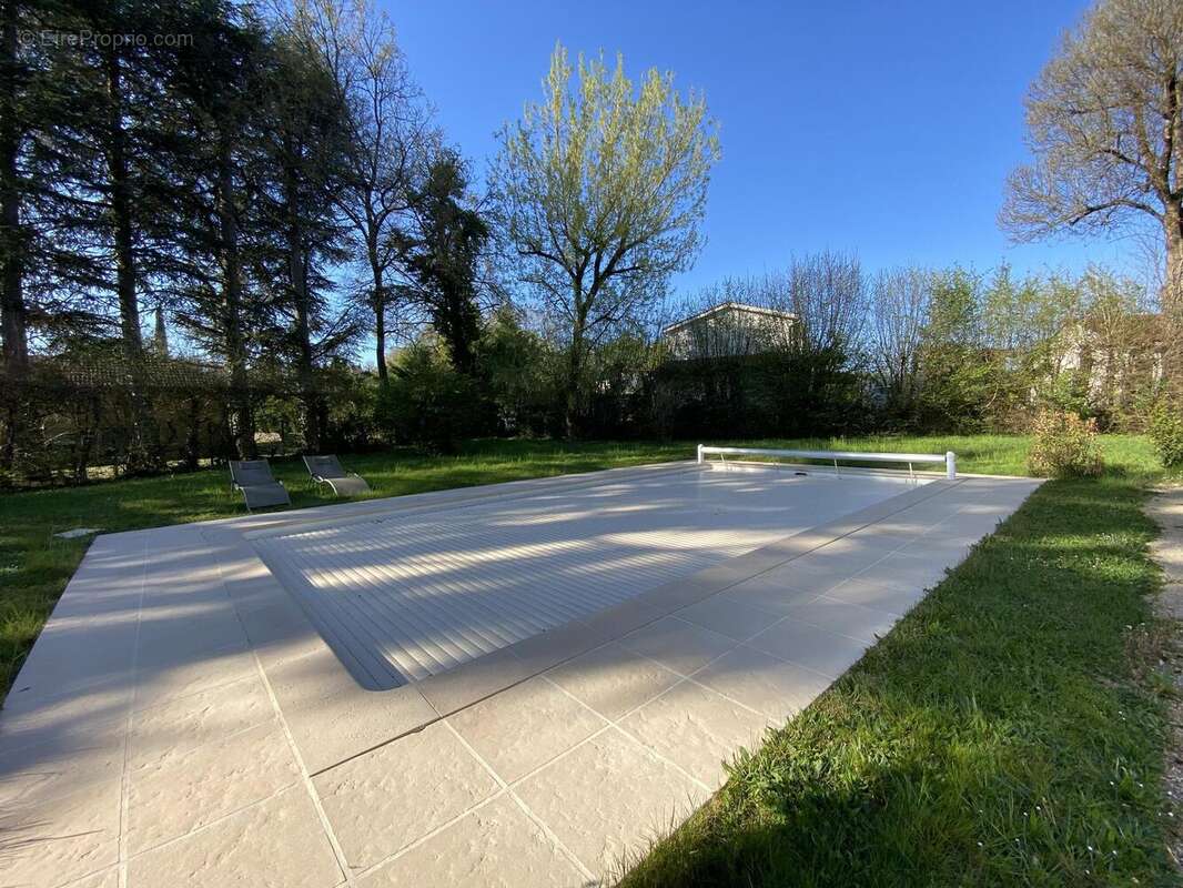 Photo 6 - Maison à SAINT-JEAN-DE-NIOST