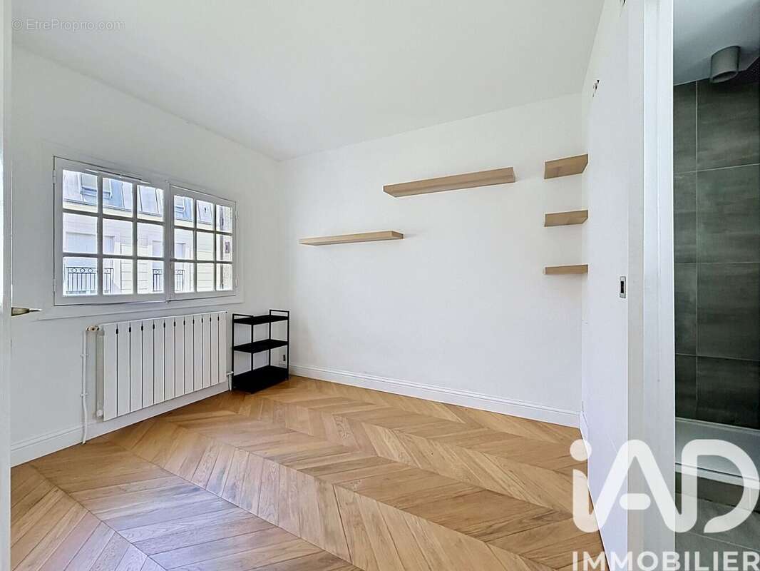Photo 9 - Maison à LA GARENNE-COLOMBES