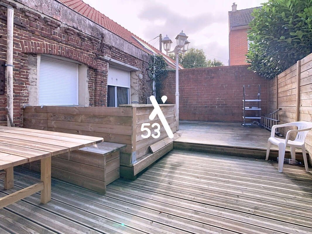 Maison à HAM-EN-ARTOIS