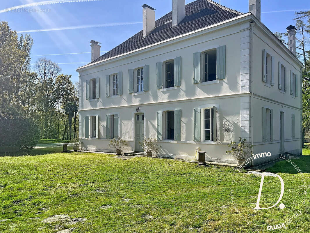 Maison à LINXE