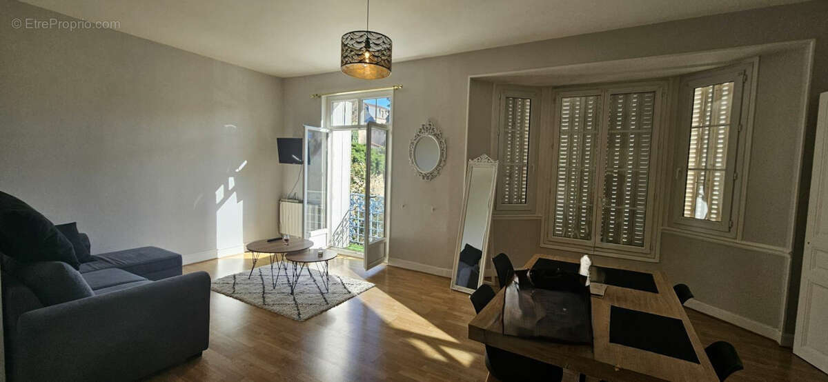 Appartement à VICHY