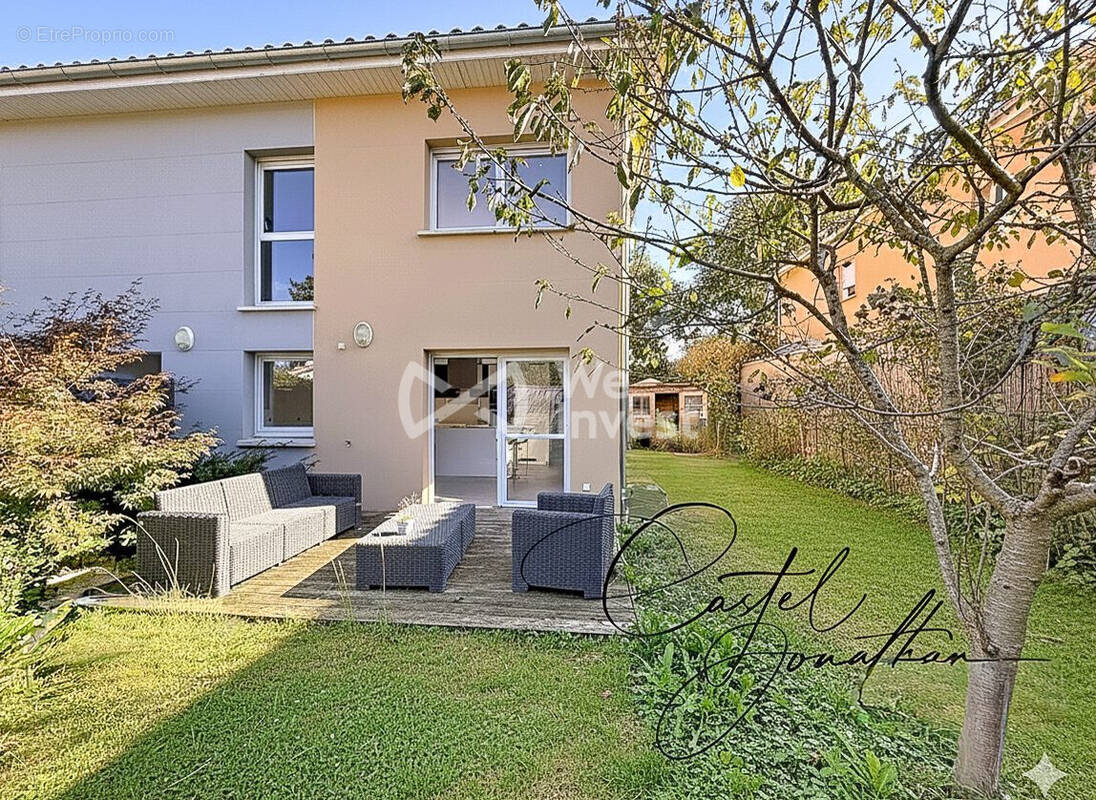 Appartement à SAINTE-CONSORCE