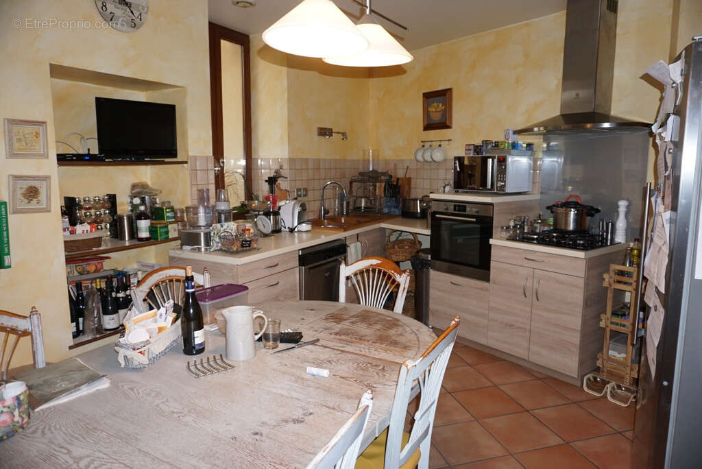 Maison à LA CLAYETTE