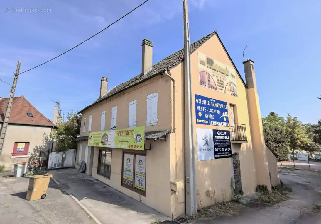 Appartement à VARENNES-SUR-ALLIER