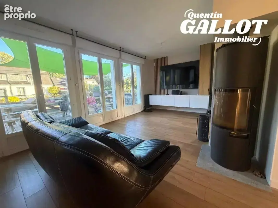 Nouveauté et exclusivité - Maison familiale 5 chambres à Theix-Noyalo - photo 2