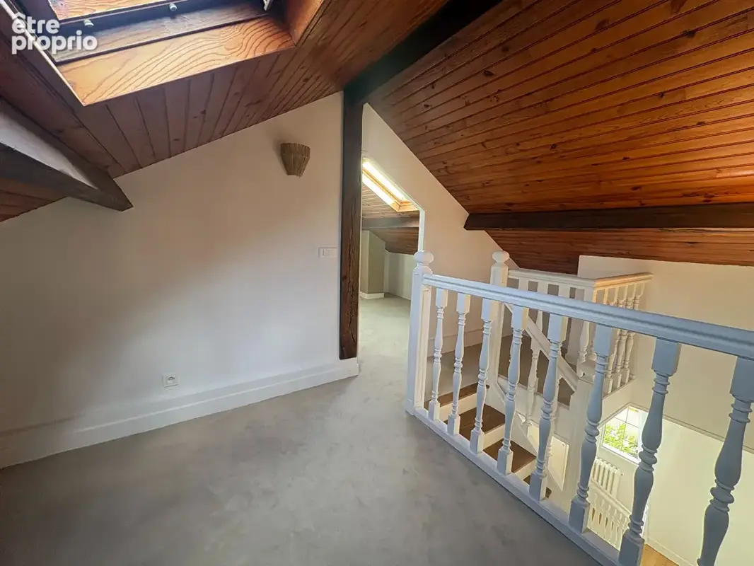 EXCLUSIVITE COMEBACK IMMOBILIER A LAMORLAYE . Maison de 80 m2 à  Lamorlaye avec jardin et sous-sol total ! - photo 8