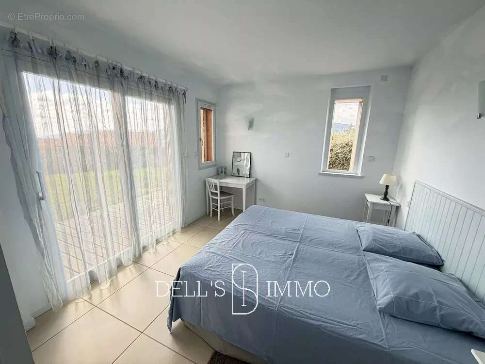 Maison à BELLEVILLE