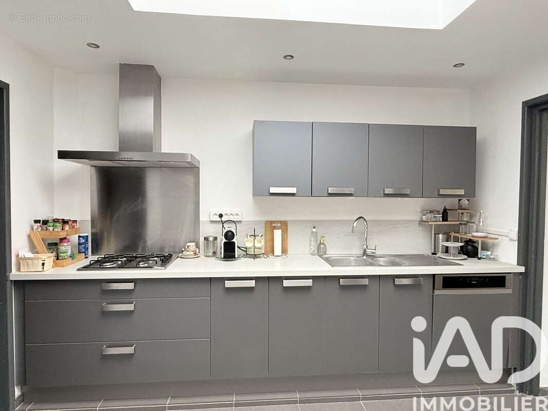 Photo 2 - Maison à LYS-LEZ-LANNOY