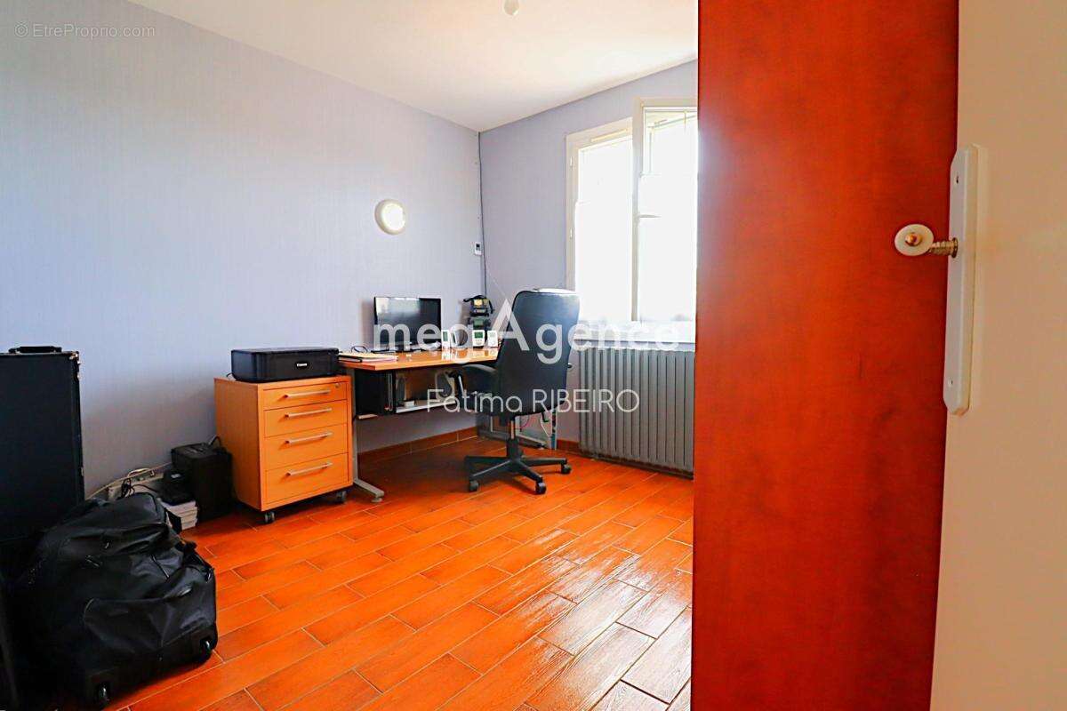 Maison à COULOMMIERS