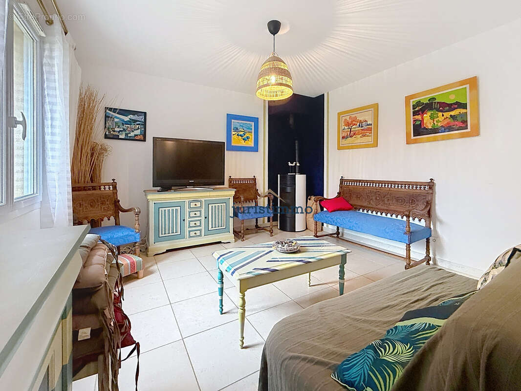 A 1,5 kms du centre ville-maison de plain-pied-3 chambres-piscine-520 m2 de terrain - photo 18