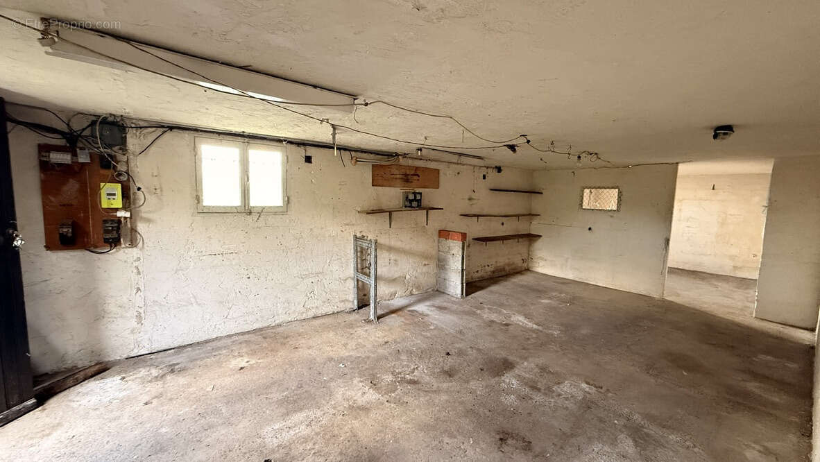 Maison à SAINT-JEANNET