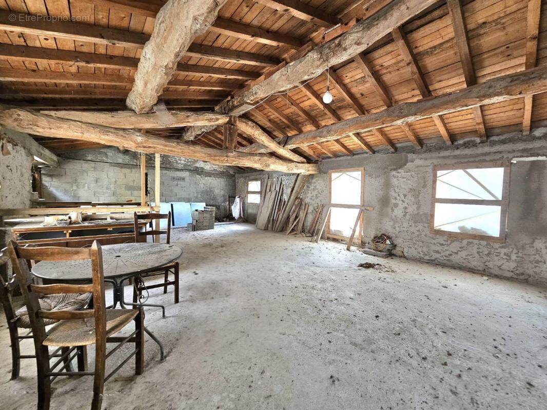 Maison à LA BASTIDE-SUR-L&#039;HERS