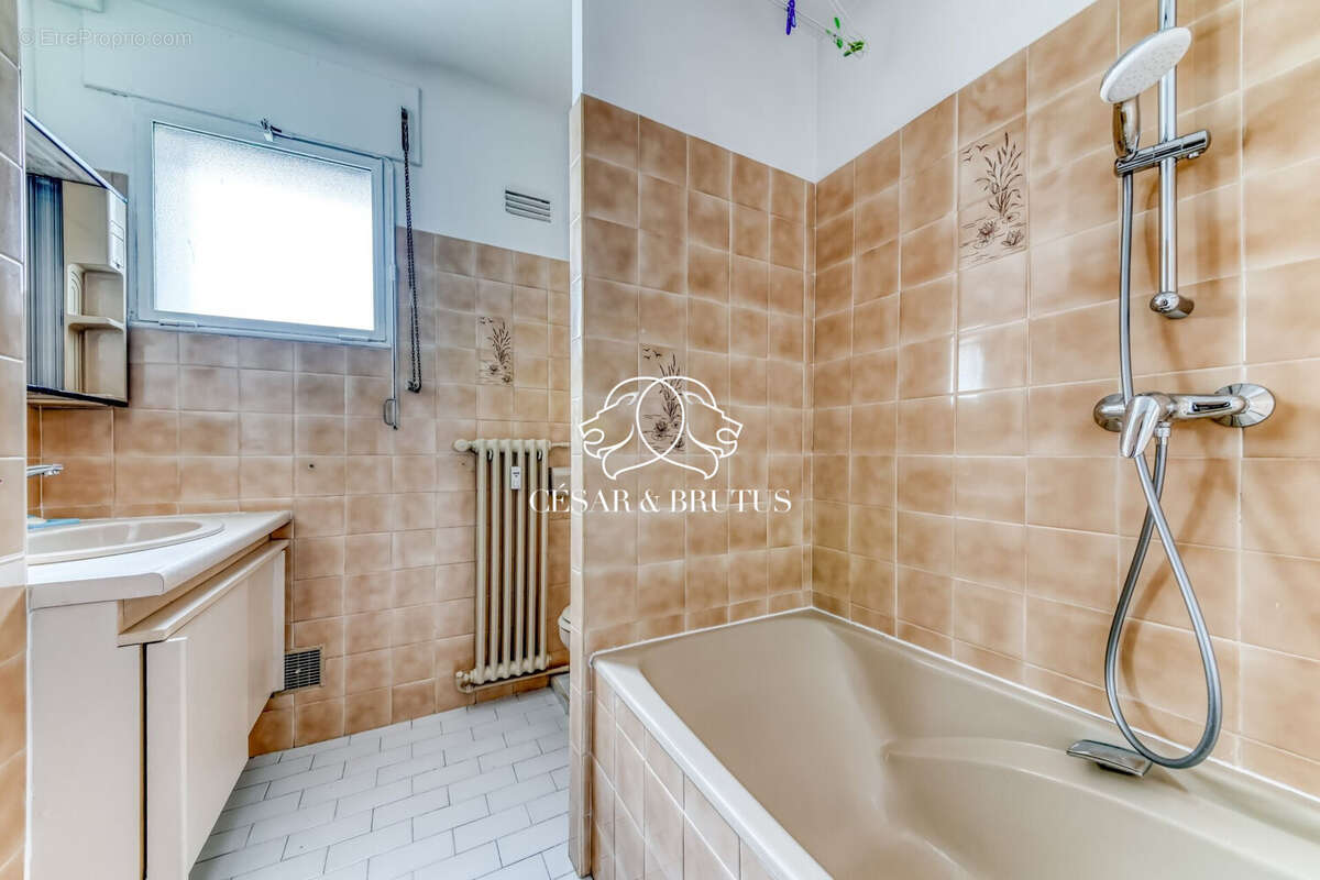 Appartement à LYON-6E