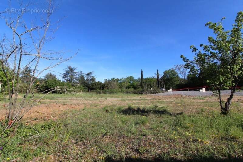 Terrain à QUISSAC