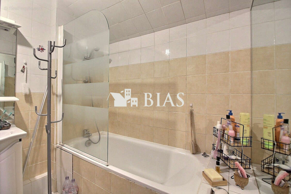 Maison à MONT-SAINT-AIGNAN