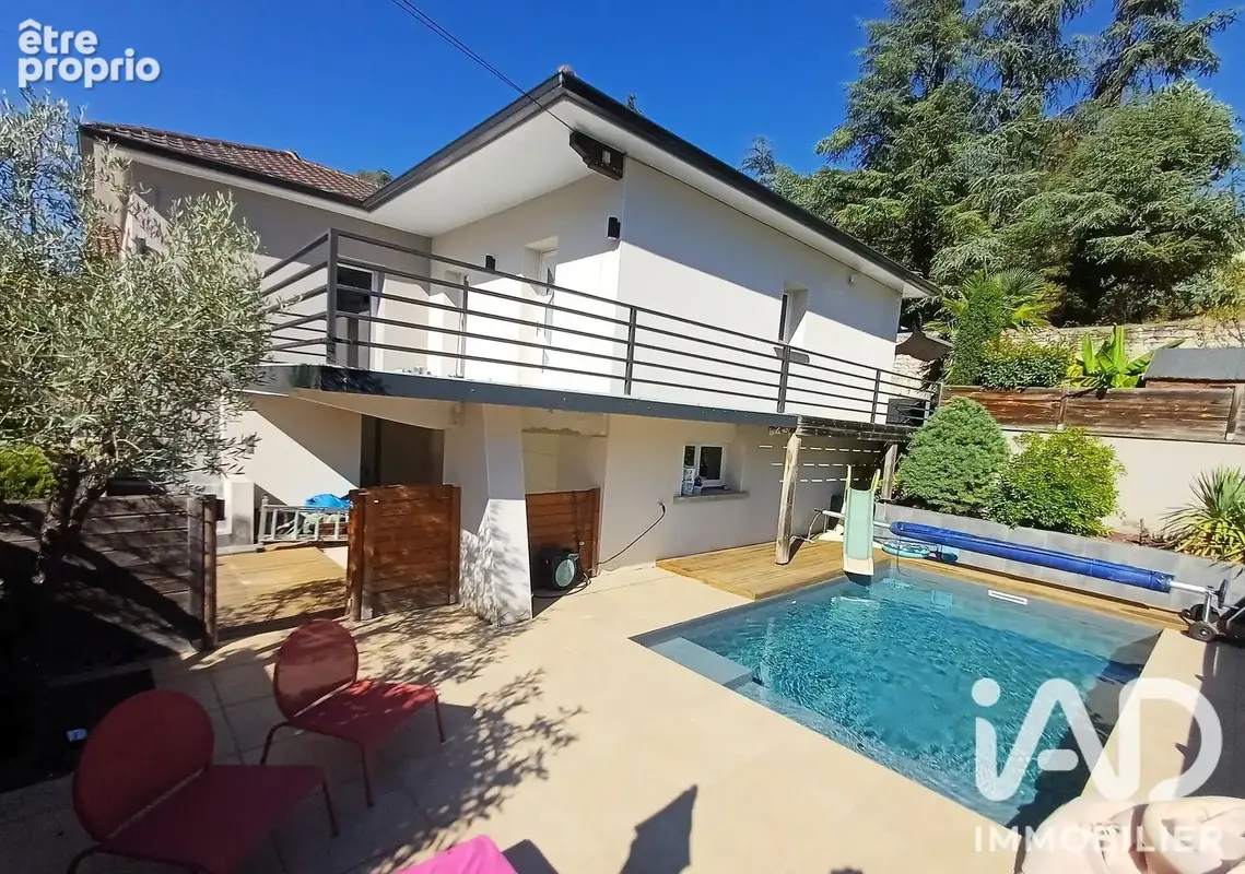 Photo 1 - Maison à SAINT-MARTIN-LA-PLAINE