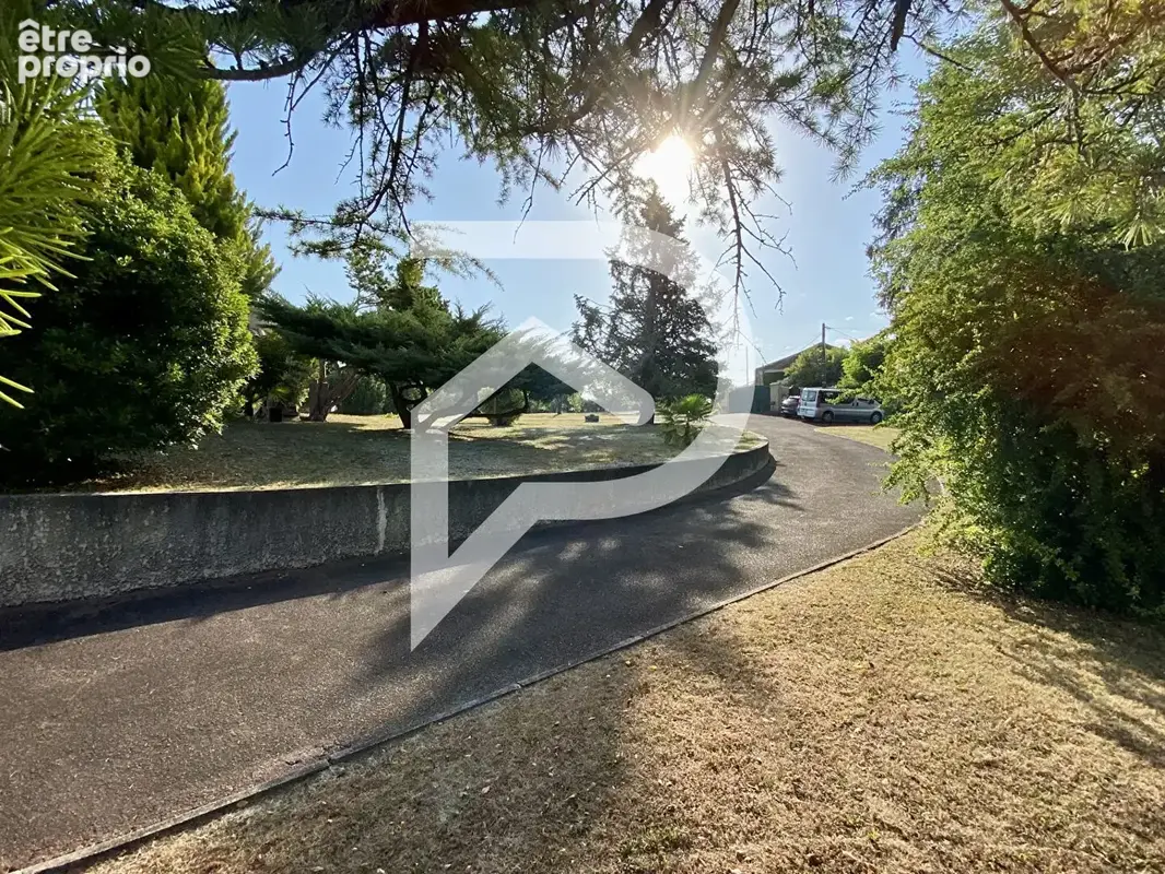 Propriété contemporaine d'exception- Un art de vivre sur les hauteurs de Ribérac - photo 4