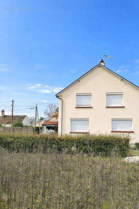Maison à SAINT-DENIS-EN-VAL