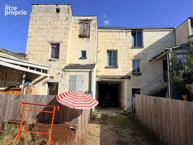 Appartement 140 m² à Saumur  - photo 1