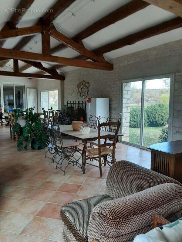 Maison à BARJAC