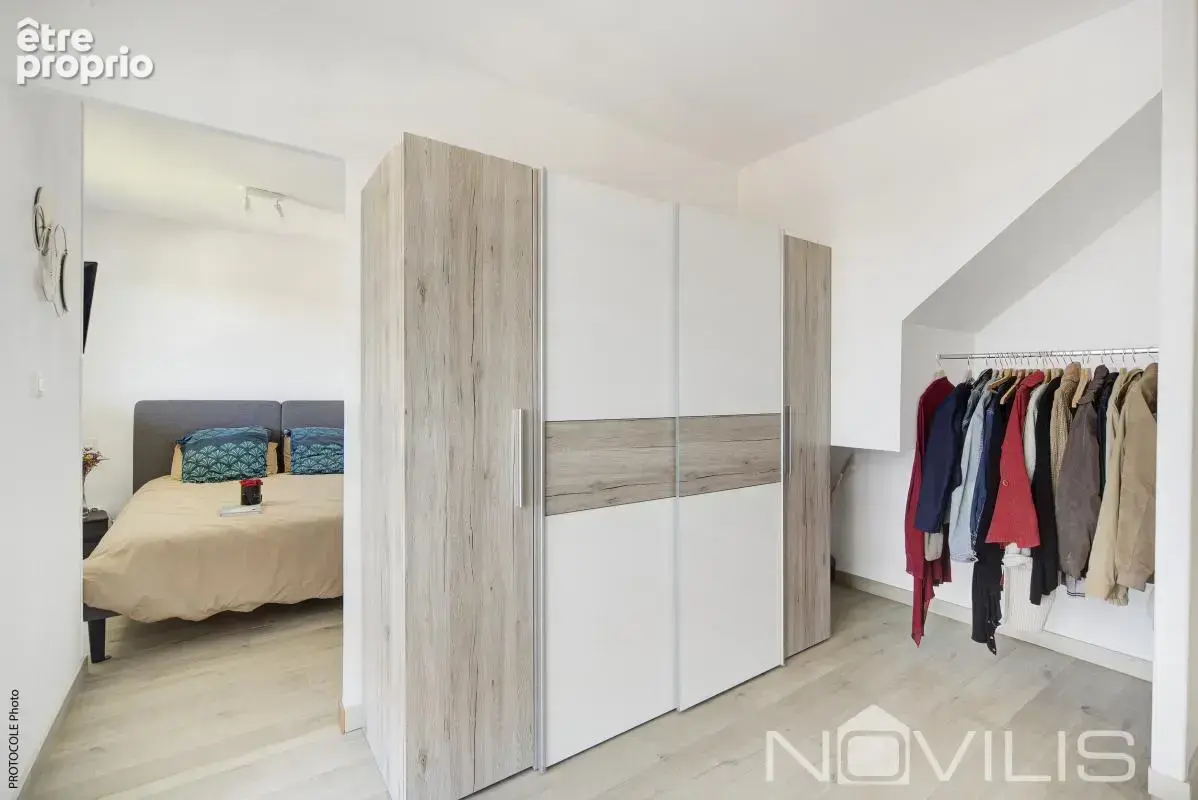 Lalande – dernier étage – t4/5 107 m² – terrasse 25 m² – 2 parkings - photo 9