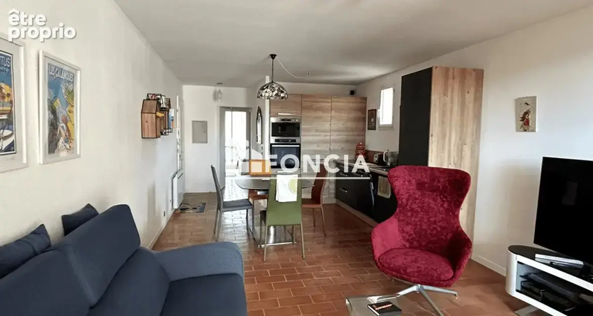 Appartement à SIX-FOURS-LES-PLAGES