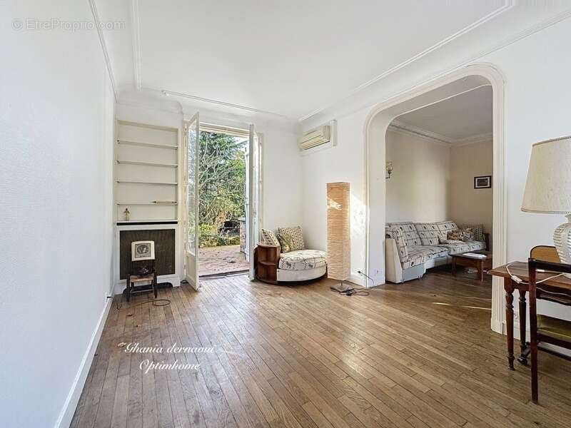 Maison à LE PERREUX-SUR-MARNE