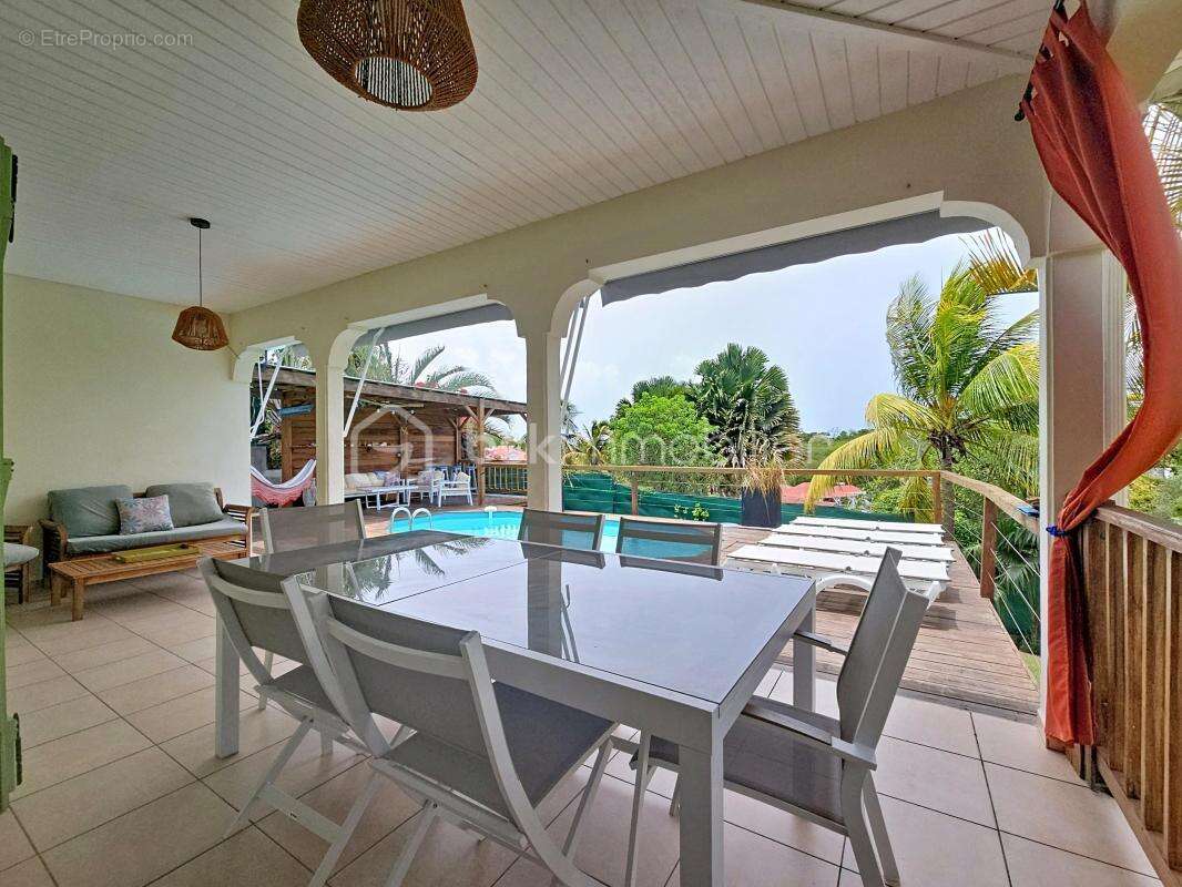 Villa 4 chambres avec piscine Sainte Anne - photo 25