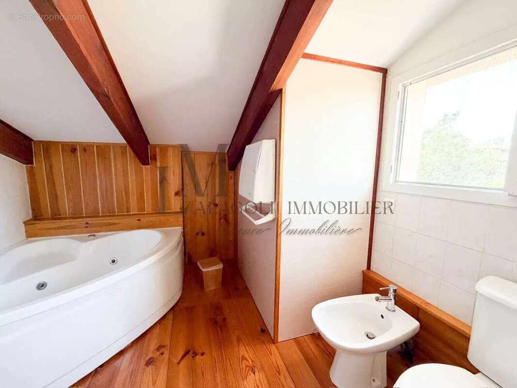 Maison t5 + t2 independant - proche du centre ville de porto vecchio - photo 16