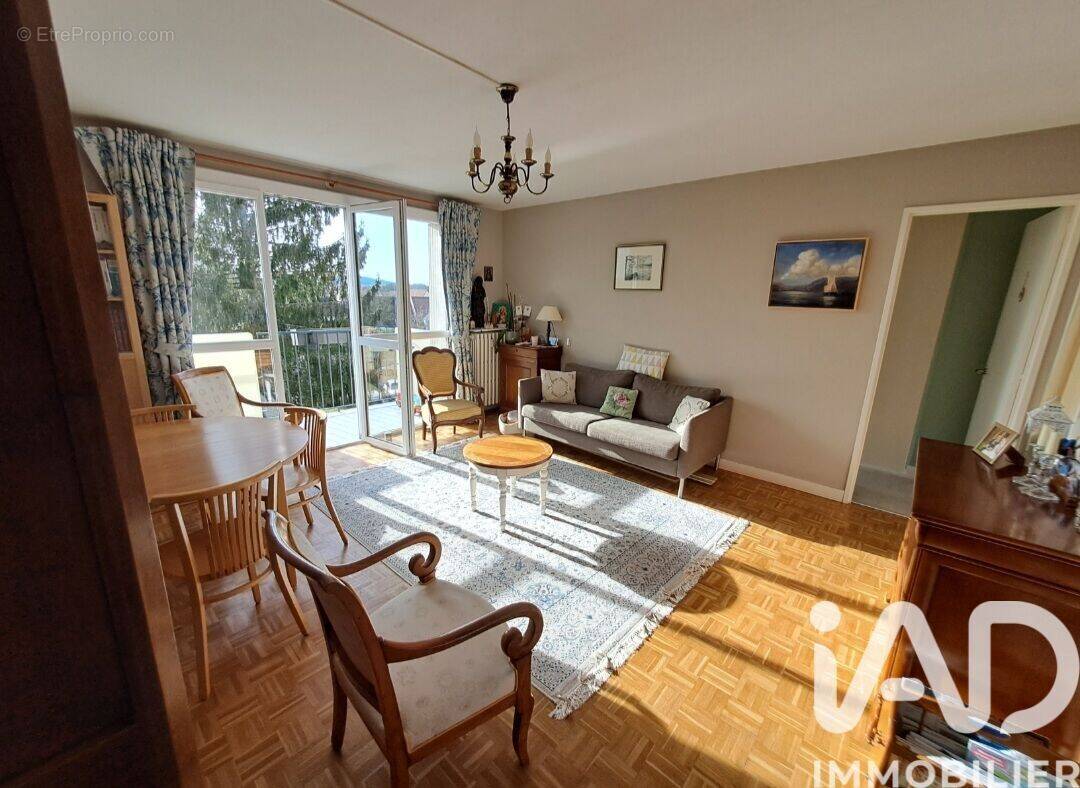 Photo 1 - Appartement à COMPIEGNE