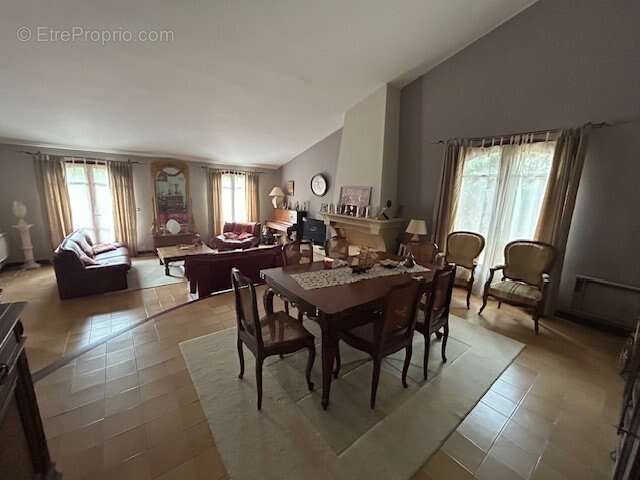 Maison à SAINT-ANDRE-DE-SANGONIS