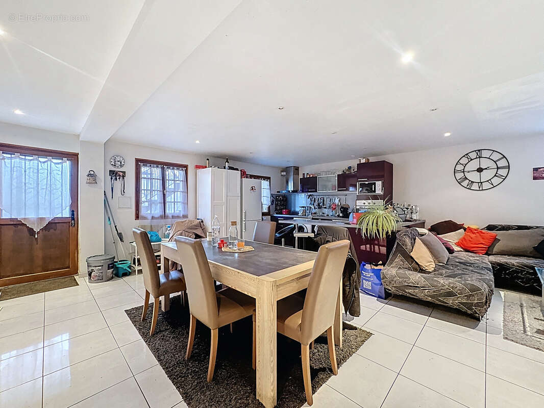 Maison à ATHIS-MONS