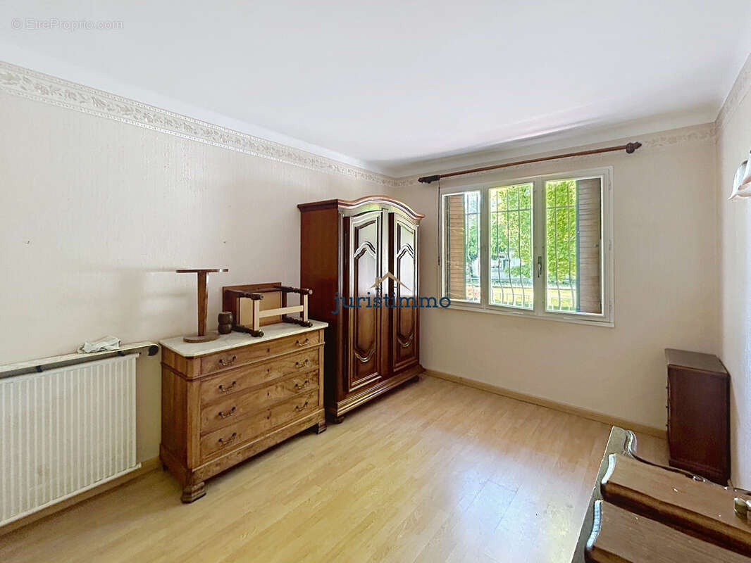 Maison à MONDRAGON