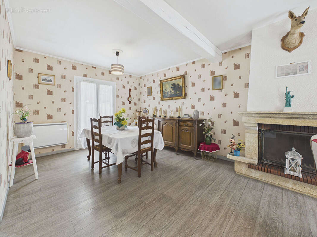 Maison Nogent Le Roi 2 mn - photo 4